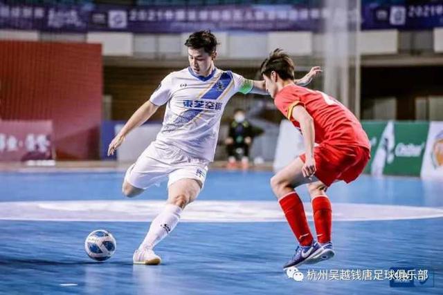 厄德高：不习惯看台看比赛和不与球队一起训练